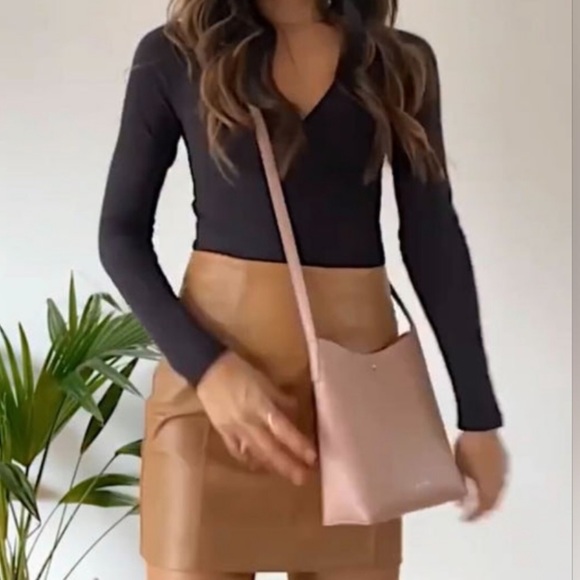 Samara Medium Shoulder Bag - Picture 2 of 5